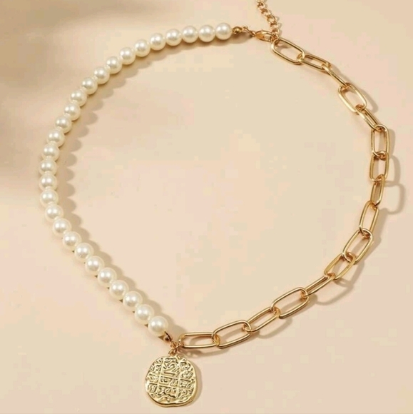 💖 2/$30 faux pearl gold chunky chain link mixed necklace Gold coin pendant - Picture 9 of 16